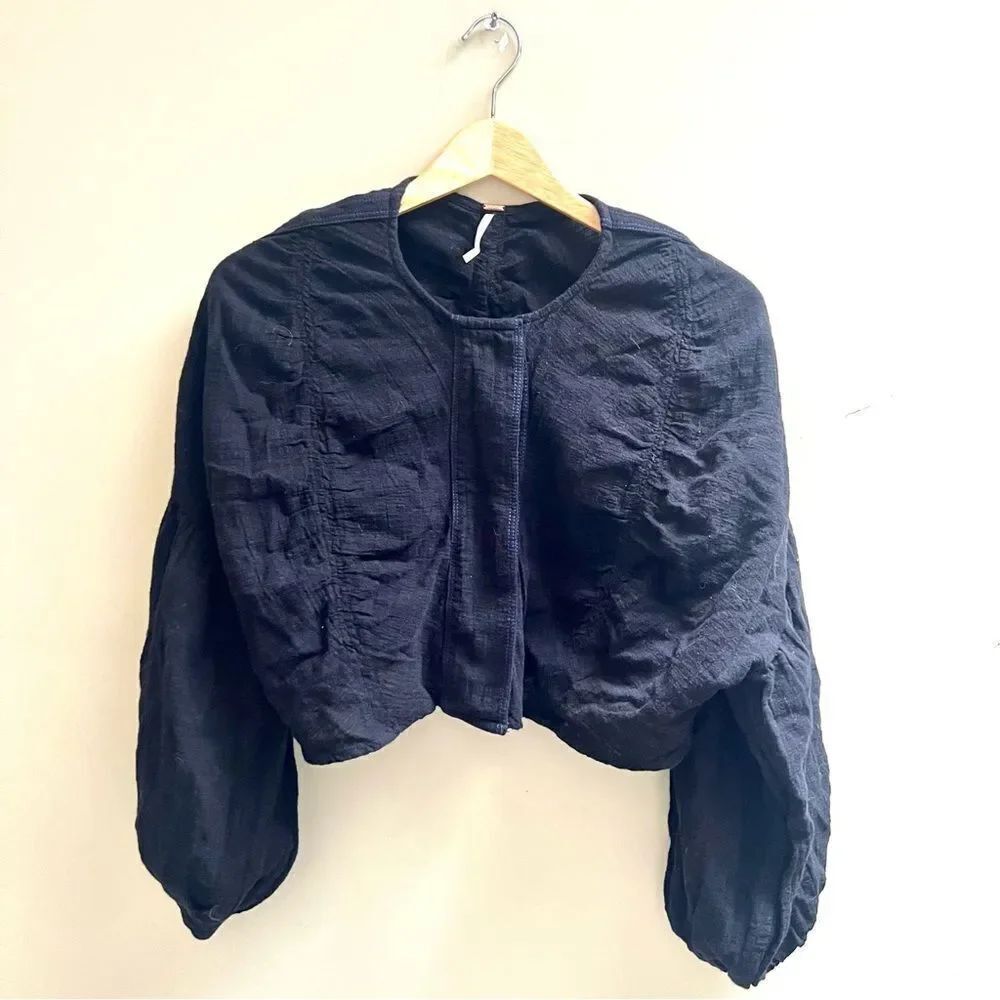 Free People Daydreaming balloon Sleeve Blouse. Size XS